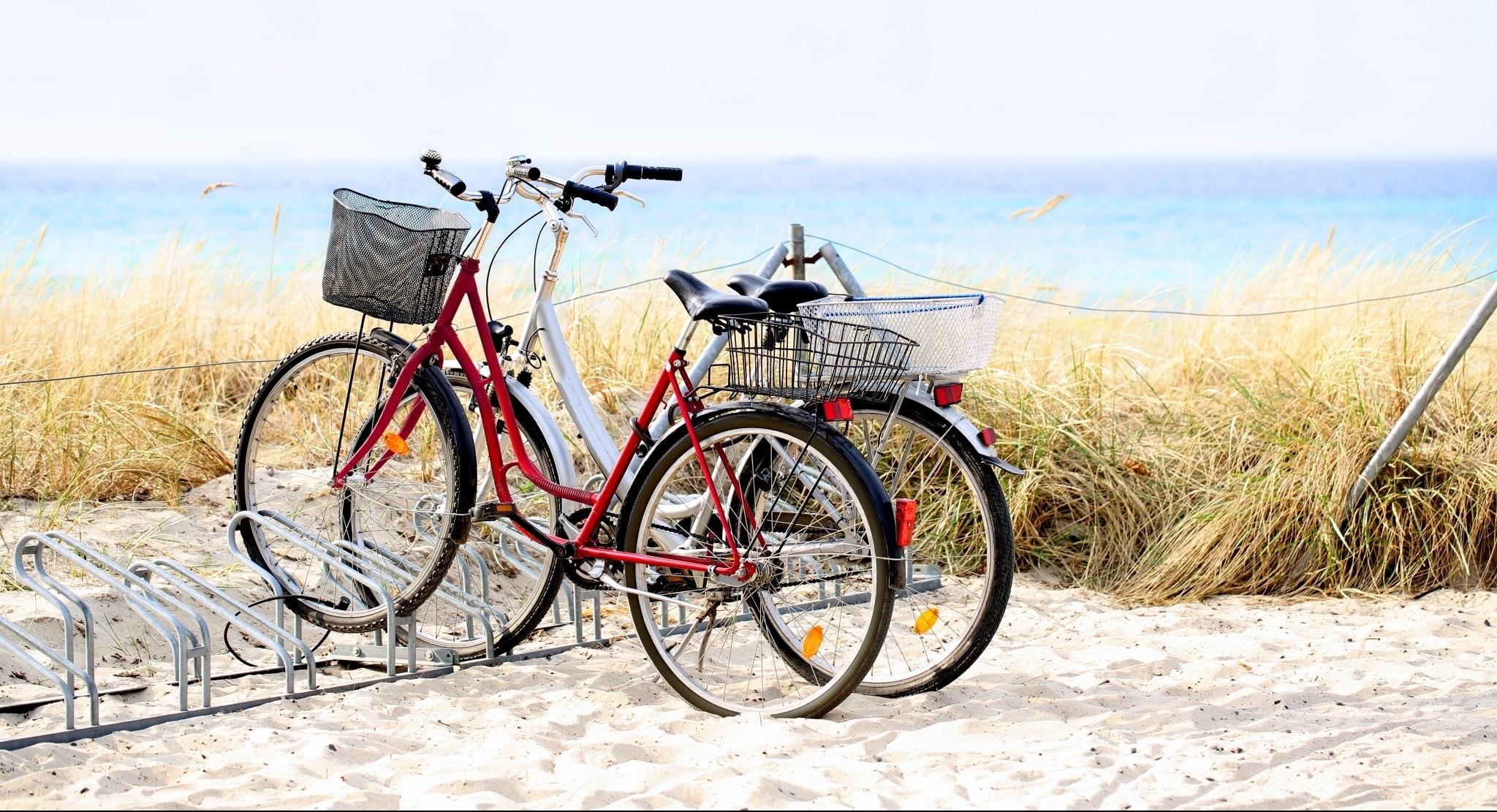 Ostsee, Fahrräder, Adobestock